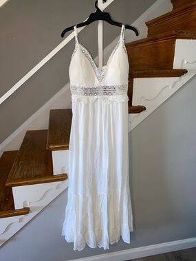 iris White Lace-Trim dress with Crochet Waist size large